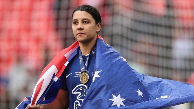 LONDON, ENGLAND - MAY 14: Sam Kerr of Chelsea celebrates after the team's victory during the Vitality Women's FA Cup Final between Chelsea FC and Manchester United at Wembley Stadium on May 14, 2023 in London, England. (Photo by Ryan Pierse/Getty Images)