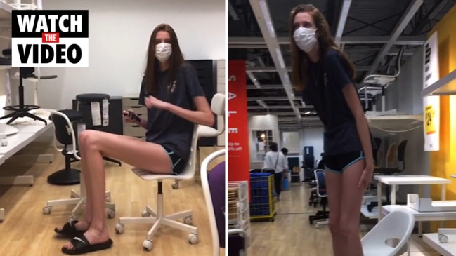 Teen with ‘world’s longest legs’ racy new move