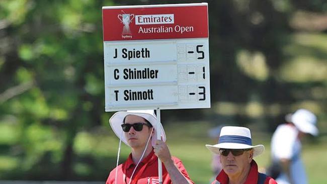 Score carriers at the Australian Open.