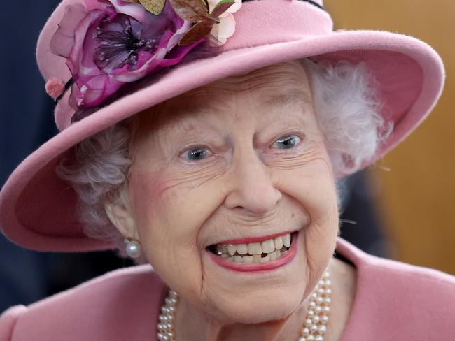 CARDIFF, WALES - OCTOBER 14: Queen Elizabeth II attends the opening ceremony of the sixth session of the Senedd at The Senedd on October 14, 2021 in Cardiff, Wales. (Photo by Chris Jackson/Getty Images)