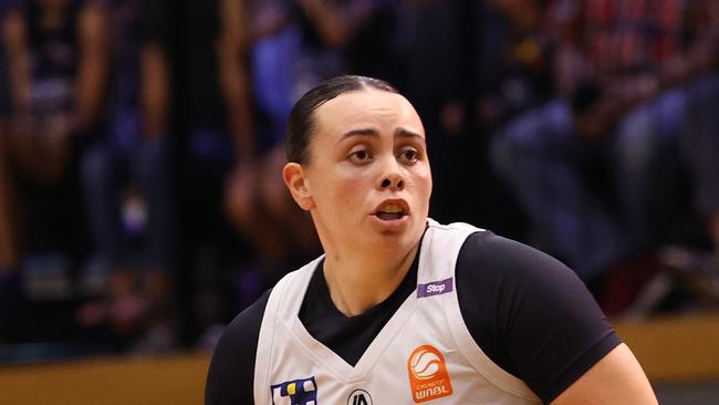 Sydney’s Tahlia Tupaea landed 10 points in the second term. Picture: Kelly Defina/Getty Images.