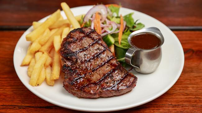 The Inn’s Monday to Friday lunch special includes steak, chips and a house beer or wine. Picture: Justin Lloyd