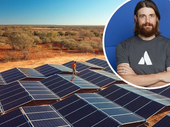 Aussie billionaire creates world’s largest solar farm