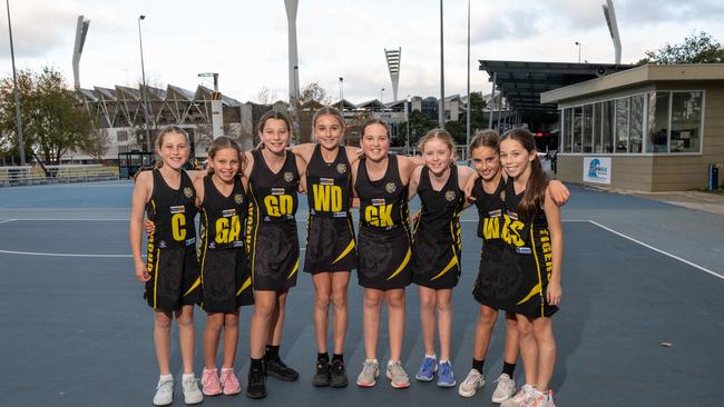 Torquay Hodge under-11 netball team.