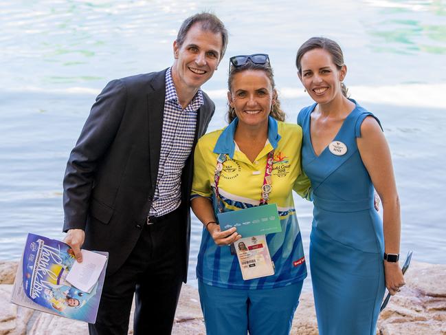 Gold Coast Bulletin editor Ben English with Commonwealth Games volunteer prize winners at Sea World. Picture: Jerad Williams