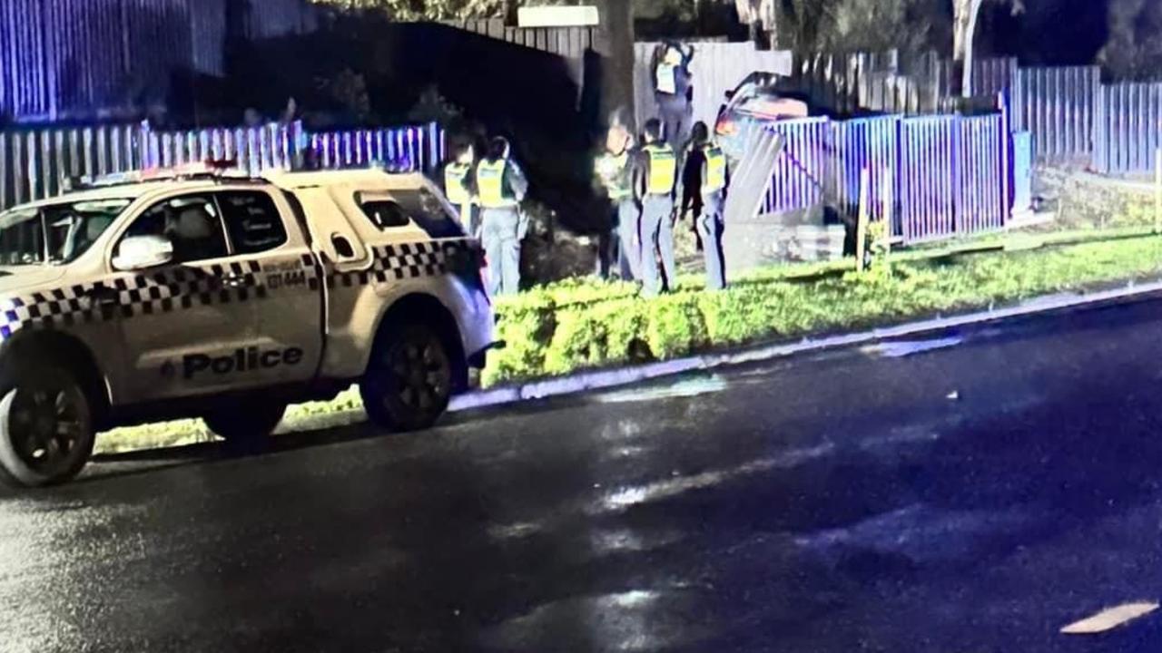 Driver ploughs into car and fence, flees scene in Morwell