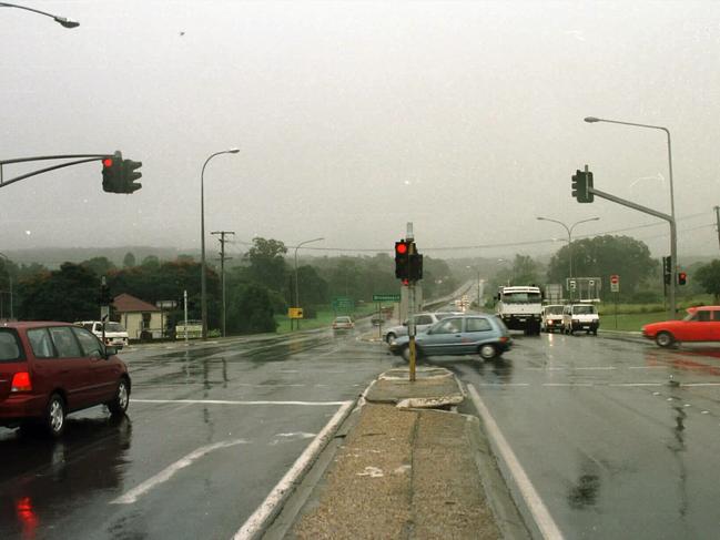 Nerang Broadbeach Road,