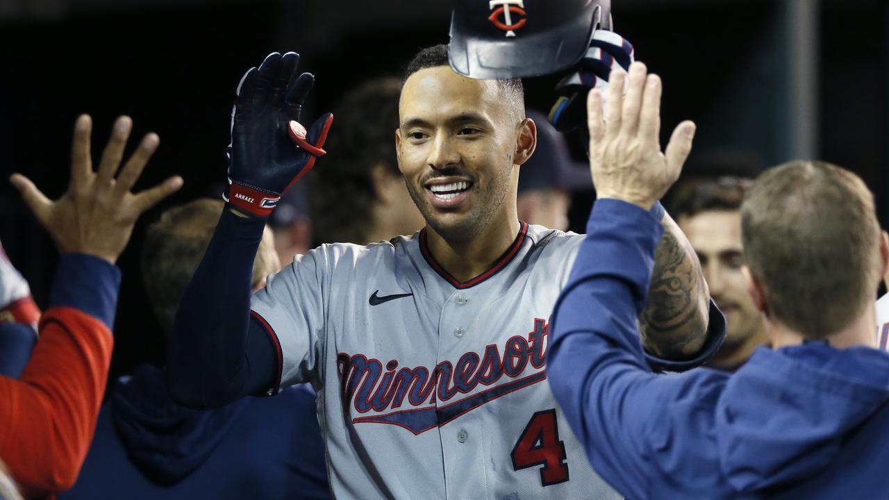 Carlos Correa agrees to 12-year, $315M deal with Mets, reports