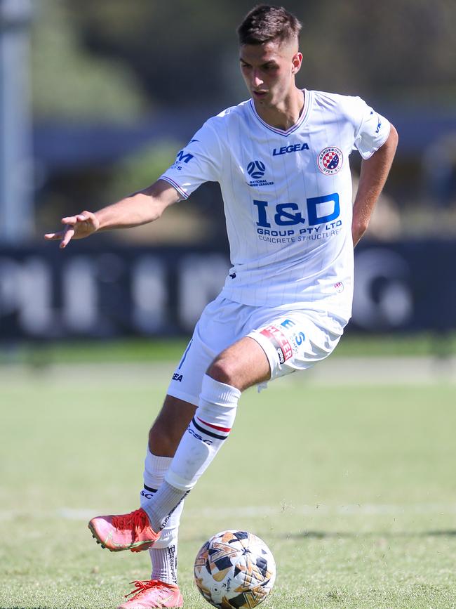 Brady Quinn in action for Dandenong City. Picture: Brendan Beckett