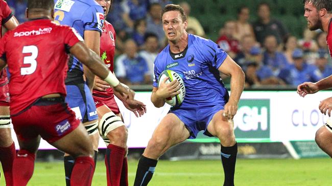 Dane Haylett-Petty on the attack against the Reds.