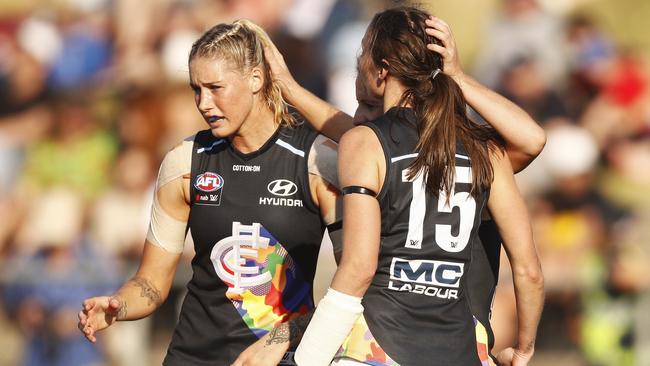 The image of Tayla in full flight was trolled on social media. Picture: AAP Image/Daniel Pockett)