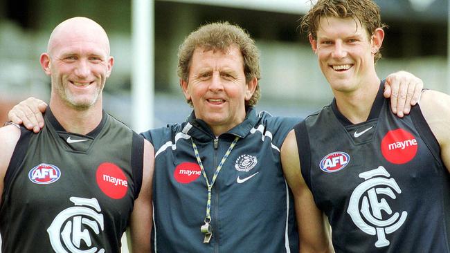 Denis Pagan (centre) with Mick Martyn and Barnaby French in December 2002.