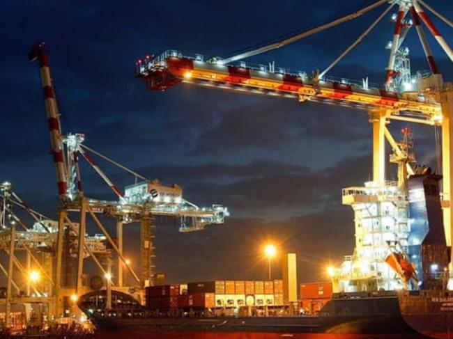 Victoria Police, Feb 21, 2020,  "Two men charged as part of port investigation: Firearms, steroids, cash and a taser seized. Those working within the Victorian Maritime industry can expect to see Taskforce Trident members around the docks on a regular basis. More Link symbolhttp://bit.ly/32b4Yje" Picture: @VictoriaPolice/TwitterSource: https://twitter.com/VictoriaPolice/status/1230707518269087747/photo/1