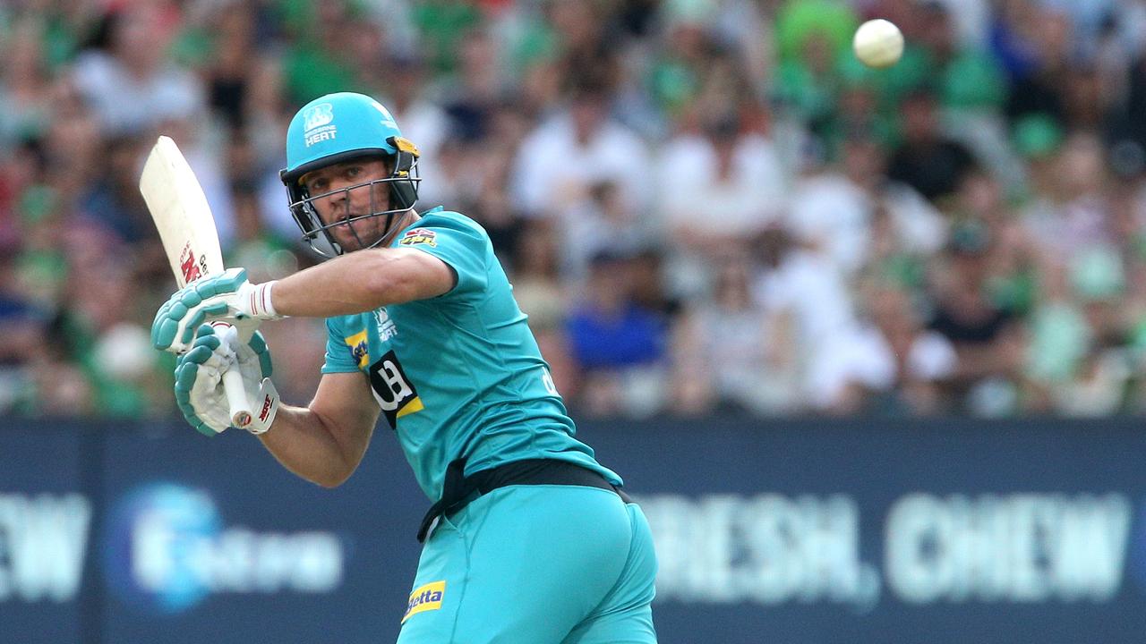 AB de Villiers has kept the Brisbane Heat in the finals hunt.