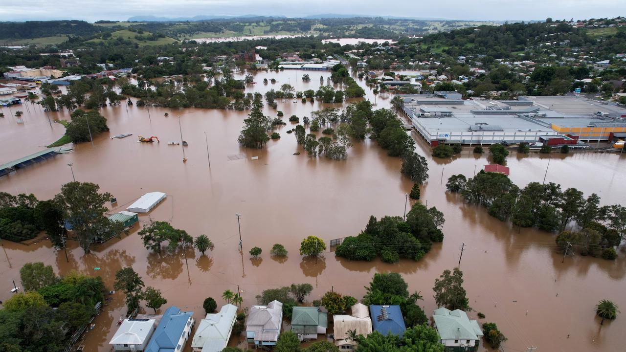 Australian wet weather: Summer rain forecast as BOM issues triple La ...