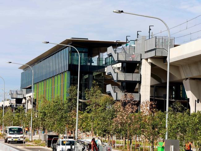  Kellyville train station.