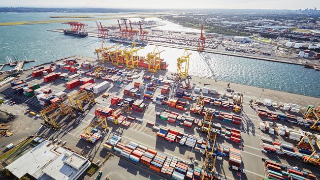 Port Botany has the capacity to accommodate the predicted growth.