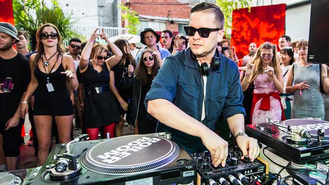 “Timmmmmmaaaaaay.” Sugar Mountain Festival at Victorian College of the Arts, Melbourne. Tim Sweeney performs in the Boiler Room. Photo Stuart Walmsley