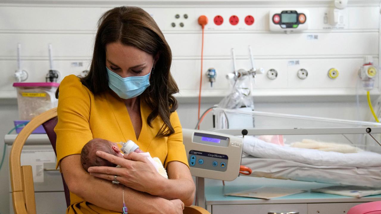 Catherine, Princess of Wales visits maternity hospital in first solo ...