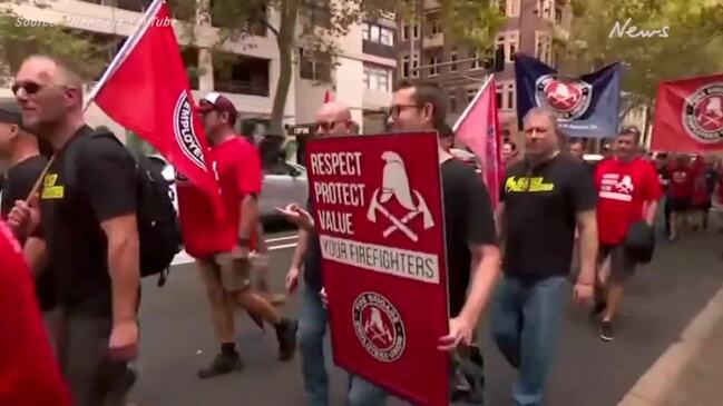 NSW Firefighters raise the alarm for better pay