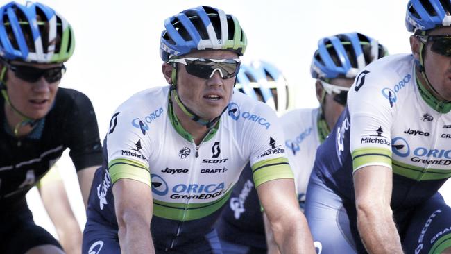 Simon Gerrans trainng with hs Orica GreenEdge teammates on the roads between Violet Town and Bright. Pic: Michael Klein.