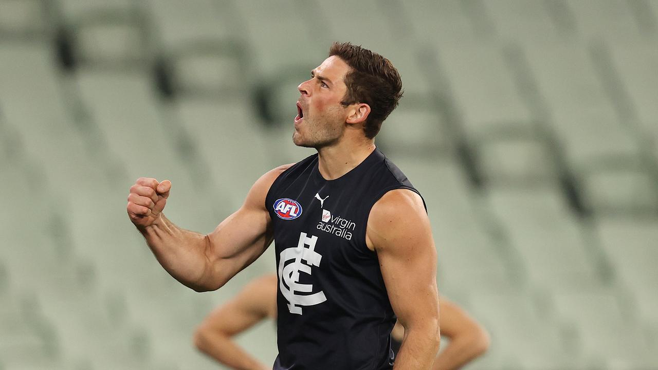 Levi Casboult of the Blues reacts after missing goal in the last quarter  during the Round 12 AFL match between the Carlton Blues and the GWS Giants  at Etihad Stadium in Melbourne, Sunday, June 11, 2017. (AAP Image/Julian  Smith Stock Photo - Alamy