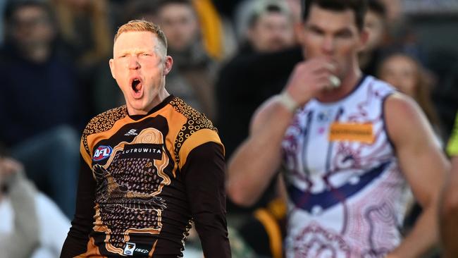 LAUNCESTON, AUSTRALIA - JULY 13: James Sicily of the Hawks celebrates a goal  during the round 18 AFL match between Hawthorn Hawks and Fremantle Dockers at University of Tasmania Stadium, on July 13, 2024, in Launceston, Australia. (Photo by Steve Bell/Getty Images)