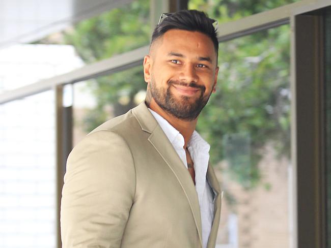 Former NRL player Kenny Edwards arrives at Fairfield Local Court for his sentencing for driving while suspended in Western Sydney, 2018.