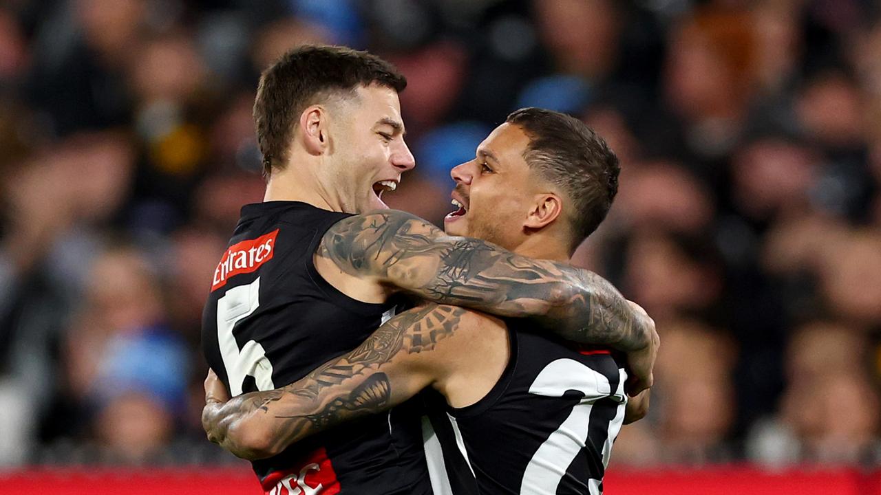 Pies storm back to top in huge premiership statement