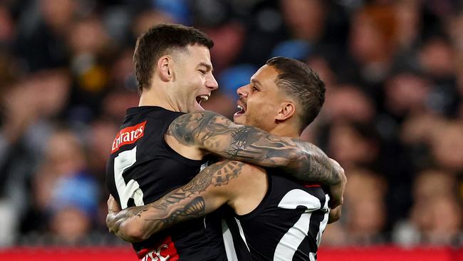 MELBOURNE, AUSTRALIA - MAY 30: Jamie Elliott of the Magpies celebrates kicking a goal during the round 12 AFL match between Collingwood Magpies and Hawthorn Hawks at Melbourne Cricket Ground, on May 30, 2025, in Melbourne, Australia. (Photo by Josh Chadwick/AFL Photos/via Getty Images)