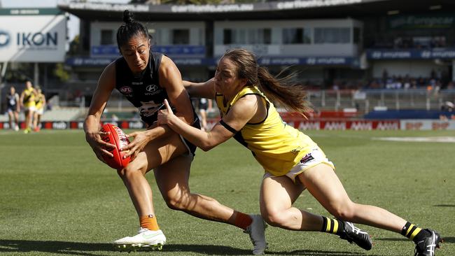 Darcy Vescio booted three third-term goals to take the game away from the Tigers. Picture: Dylan Burns/AFL Photos