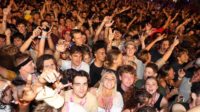 Enforcing social distancing would be a difficult task. Schoolies partying in 2019. Picture: AAP Image/Richard Gosling