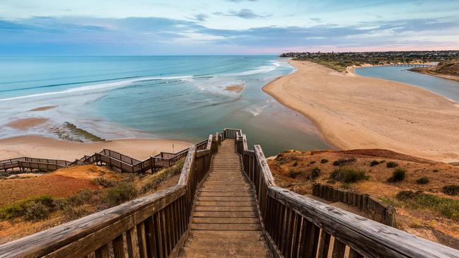 The green light has been lit to connect two iconic southern coast walkways with a new walkway. Picture: Darryl Leach