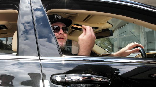 Kyle Sandilands was spotted at Jeff Fenech’s house.