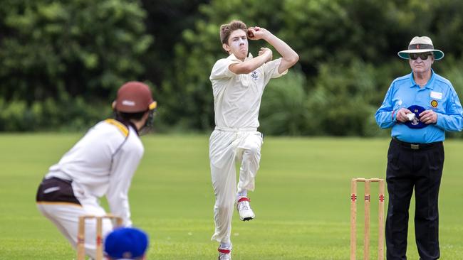 Joshua Waite from Marist. (AAP Image/Richard Walker)