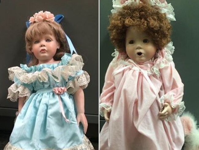 Two dolls left outside homes in San Clemente. Photo: KTLA 5 News Facebook.