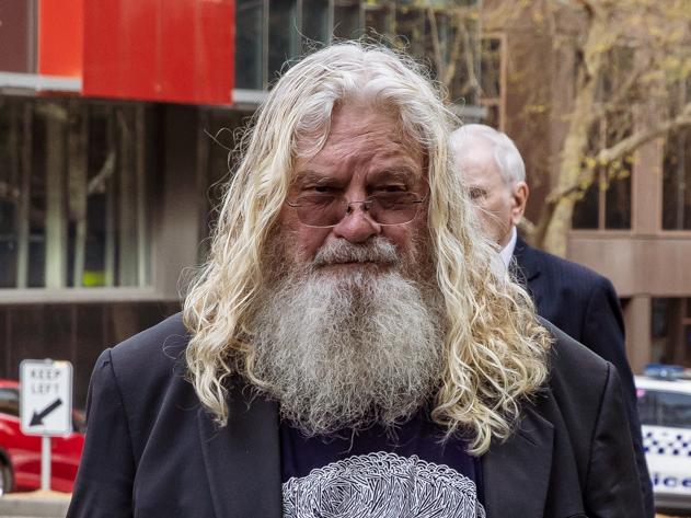 MELBOURNE, AUSTRALIA. NewsWire Photos. SEPTEMBER 11, 2024. Geoffrey Clark arrives at the County Court of Victoria in Melbourne with his legal team, as he prepares to enter a plea for sentencing. Picture: NewsWire/Tamati Smith.