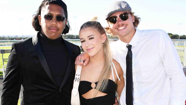 Darvei Rota, Tanisha Blunt and Izack Kelly at Ladies Oaks Day, Caloundra. Picture: Patrick Woods.