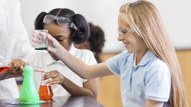 Girls graduating from STEM subjects or degrees in 2030 should enter a fairer workforce.