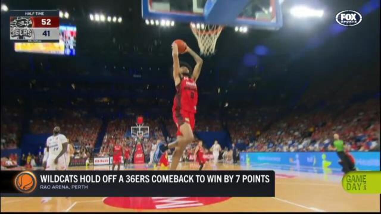 Wildcats hold off 36ers comeback