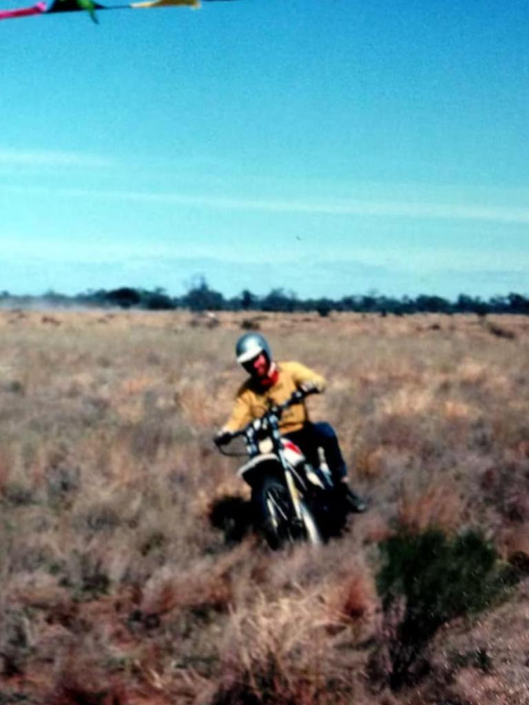 Deane ‘Feathers’ Boston competing in the There and Back race from Alice Springs to Finke and return in 1976. Picture: Facebook