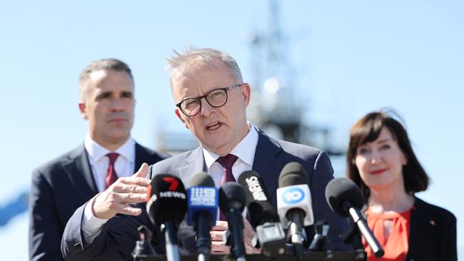 Mr Albanese said it was ‘good’ that the Premier’s were keeping dialogue open. NCA NewsWire / David Mariuz