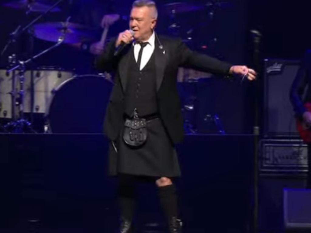 Jimmy Barnes pays tribute to his best friend Michael Gudinski by singing Flesh and Blood at the State Memorial Service.