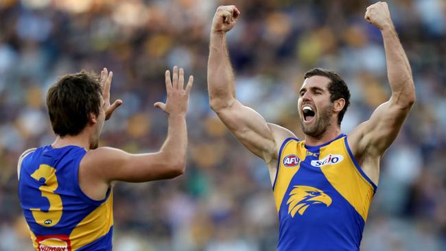 Jack Darling celebrates a goal with Andrew Gaff.