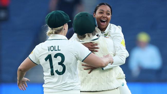 Alana King of Australia celebrates the dismissal of Nat Sciver-Brunt. Picture: Getty Images