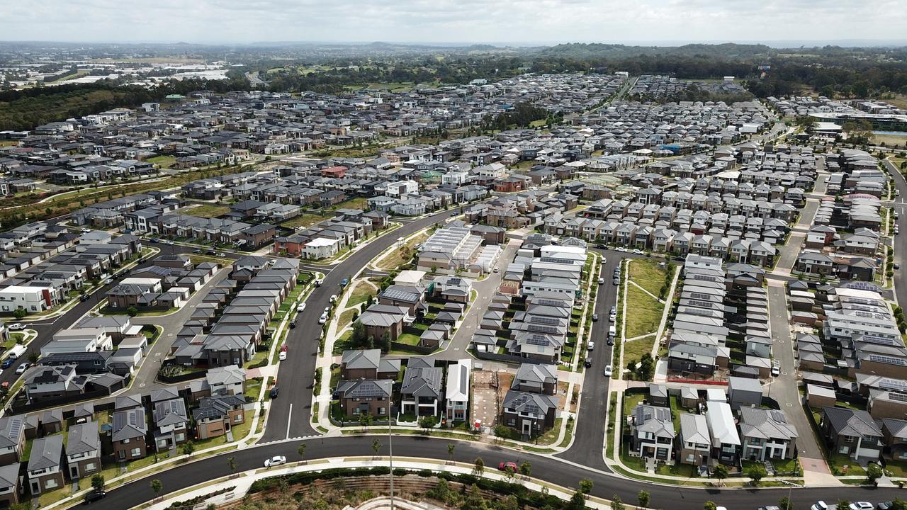 New homes in the suburb of Bardia in the southwest of Sydney where residents would like to see more trees in the area. Picture: Jonathan Ng