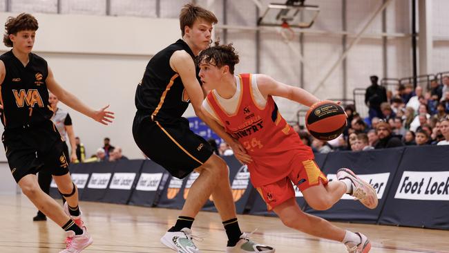 MacDermot attacks during the semi-final against WA Metro. Picture: Michael Farnell/Sports Imagery Australia