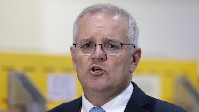 Prime Minister Scott Morrison said state and territory leaders decided when mandatory isolation for Covid close contacts was no longer needed. Picture: NCA NewsWire / David Geraghty