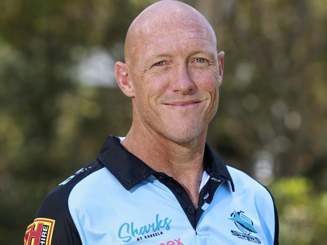 Buzz: Ex-Roosters coach poaches first Chook