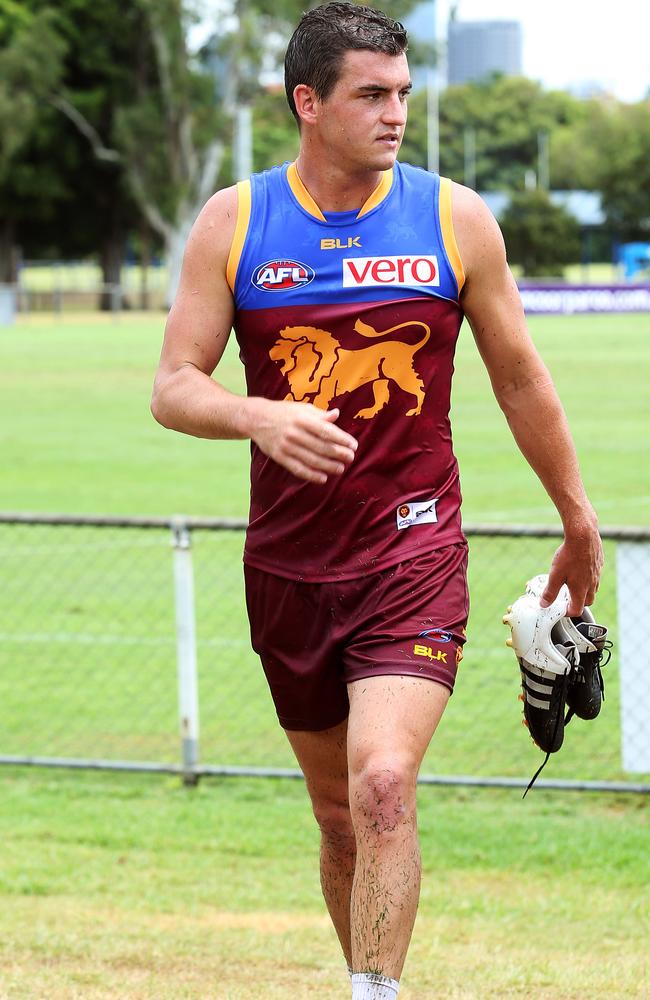 Tom Rockliff leaves training at Coorparoo. Picture: Claudia Baxter